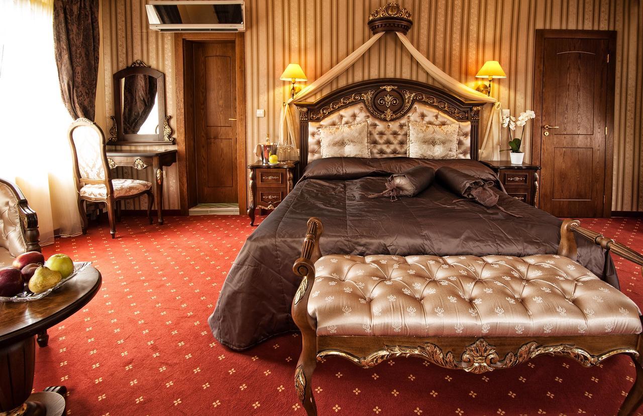היסריה Hotel Chinar מראה חיצוני תמונה