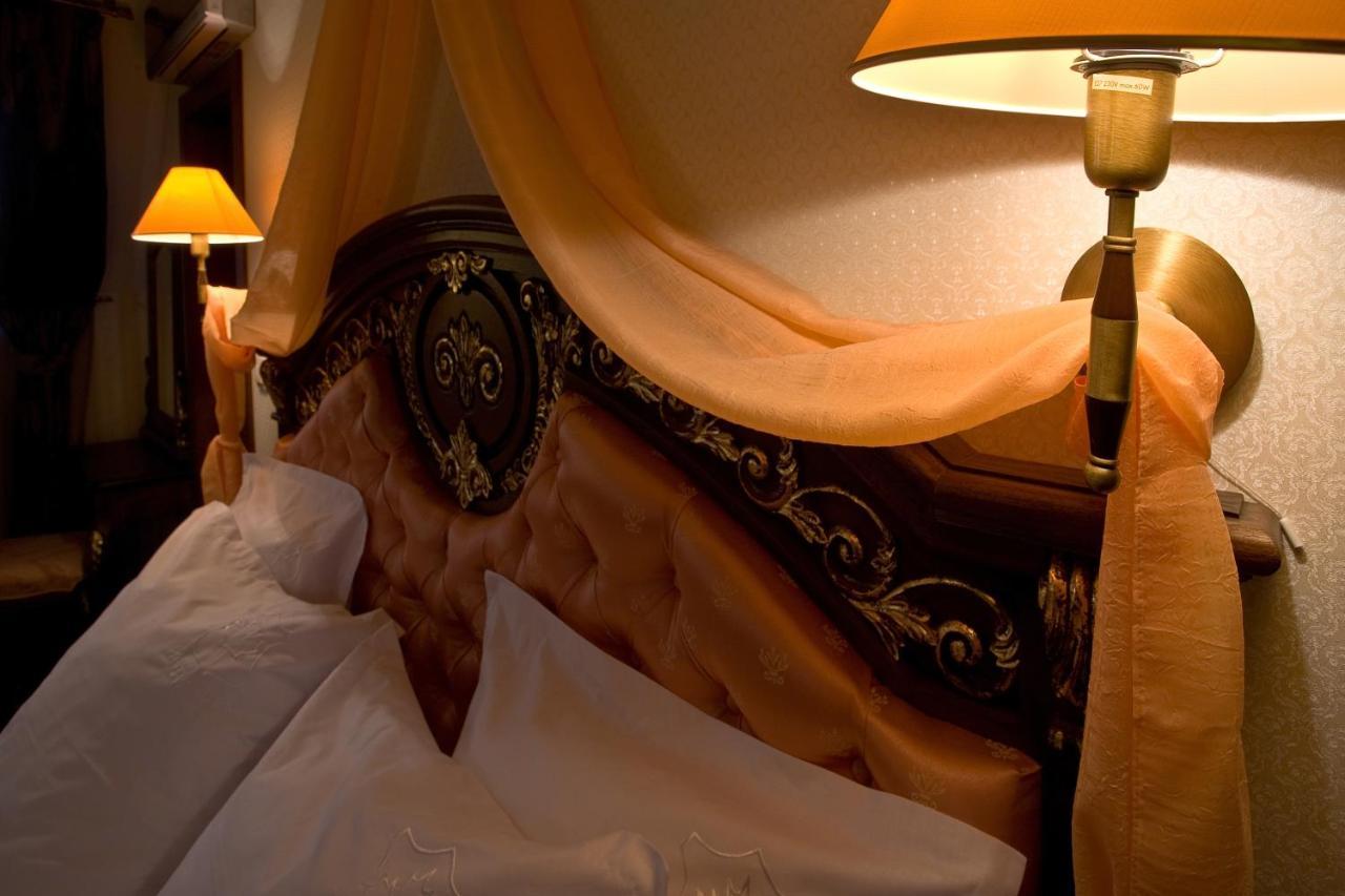 היסריה Hotel Chinar מראה חיצוני תמונה